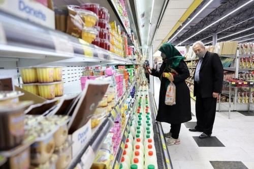 نوسان قیمت در بازار کالاهای اساسی به حداقل رسید به همراه جدول