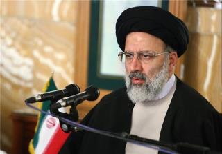 با خودروسازانی كه قیمت و زمان تحویل را به میل خود تغییر دهند برخورد شود