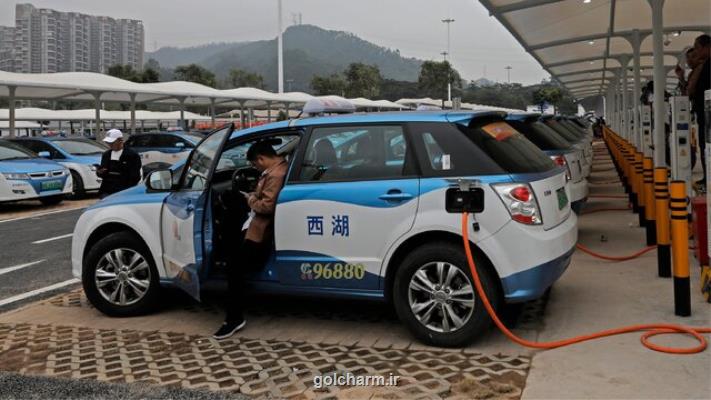 نوسانات شدید استقبال از خودرو های برقی در چین